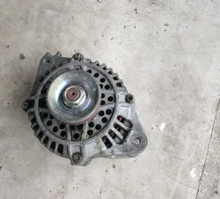 Mitsubishi Colt alternator