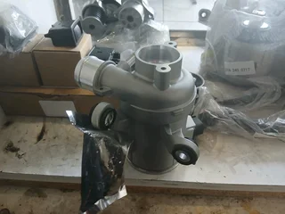 Mercedes Benz w205 electric water pump