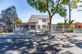 3 Bedroom House for Sale in Belmont Park