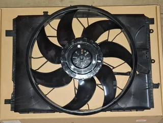 Radiator Fan Mercedes-benz W204 C63, W212 E63, W176 A45, W117 Cla45, W156 Gla45, W218