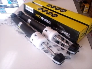 BMW X5 3.0D Rear Shocks BTB