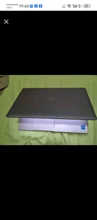 Gaming Dell 5520 latitude 11th Gen 1145G7 deca core processor turbo speed upto 4.8 ghz 8gb Intel gpu