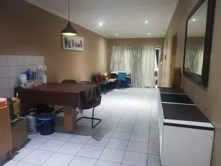 Balcony room to rent