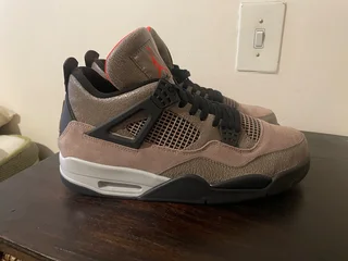 Jordan 4 retro Taupe Haze