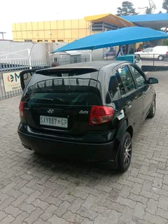 Black hyundai getz