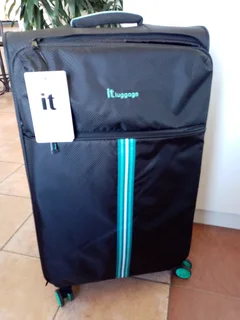 Brand new it Luggage.