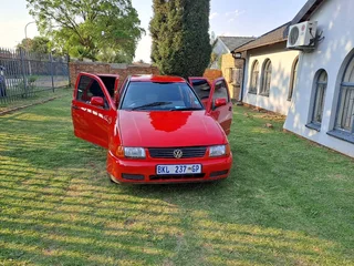 1997 Volkswagen Polo Sedan