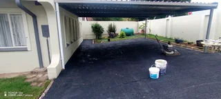 Tar, Paving and Retaining wall
