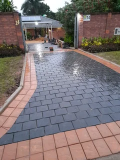 Tar, Paving and Retaining wall
