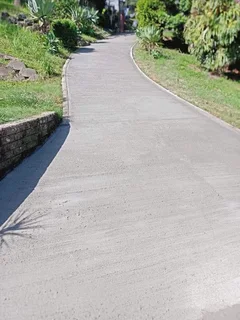 Tar, Paving and Retaining wall