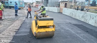 Tar driveways, parking&#39;s, Roads, resurfacing and more