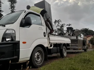 Van Hire/068 092 6274. Furniture Removal.