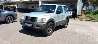 2000 MITSUBISHI PAJERO 3.2 DIESEL SWB ( MANUAL )