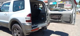 2000 MITSUBISHI PAJERO 3.2 DIESEL SWB ( MANUAL )