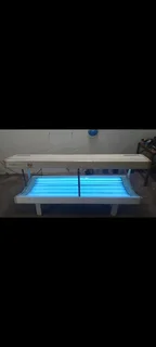 Sun taning bed