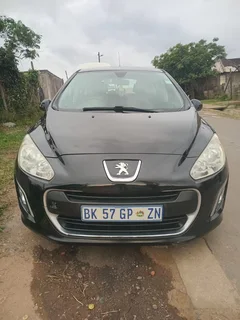 2012 Peugeot 308 Hatchback