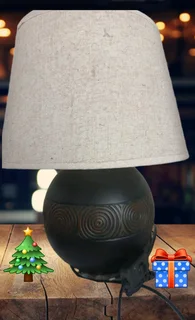 Crockery and lamp R400