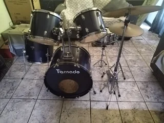 Drum kit
