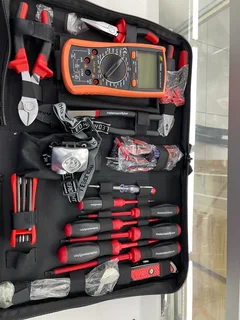 Multi tool set