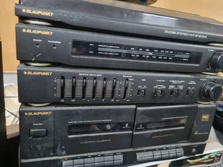 Blaupunkt old turntable and radio with 2 speakers