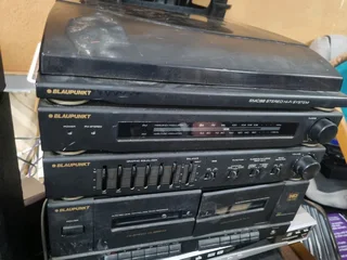 Blaupunkt old turntable and radio with 2 speakers