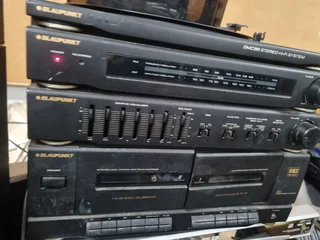 Blaupunkt old turntable and radio with 2 speakers
