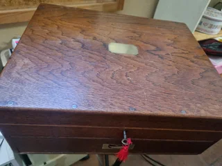 Wooden canteen cutlery empty box with key