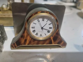 Battery operated different clocks all for R350