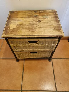 2 drawer pedestal size 43x31x46cm