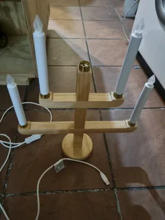 Table lamp with usb port