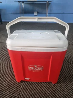 Cooler box size 26 litre