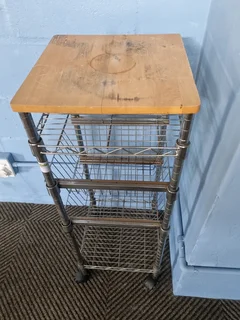 Vegetable rack size 35x35x98cm