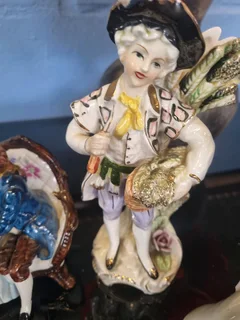 Mix porcelain figurine