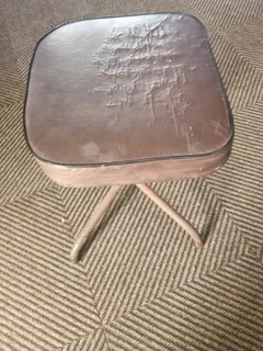 Vintage rotating stool