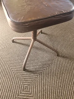 Vintage rotating stool