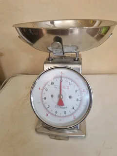 Steel kitchen scale