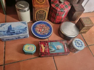 Mix tin boxes