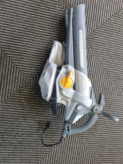 Ryobi garden blower selling as a parts