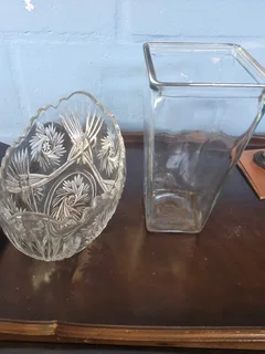 Glass vase and candy bowl