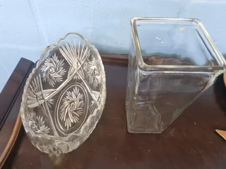 Glass vase and candy bowl