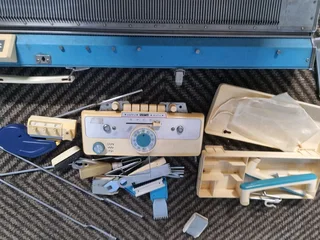 Empisal knitting machine kh-600 with accessories