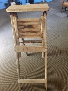 Wooden step ladder