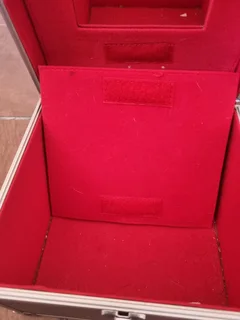 Alluminium make up case