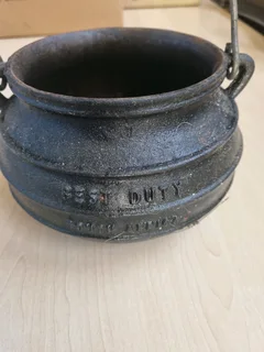 Heavy duty small pot without lid