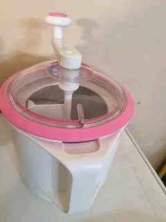 Donvier ice cream hand maker