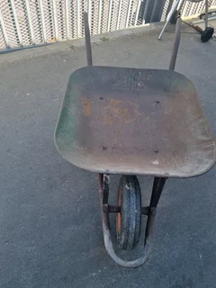 Wheel barrow