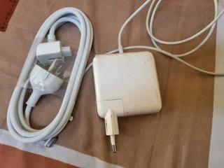 Apple charger