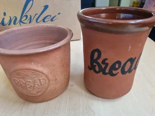 Bread clay pots