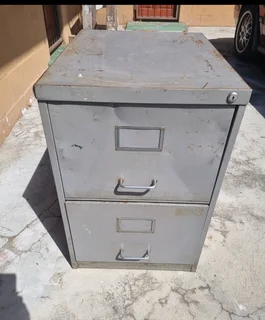 Metal filing cabinet and drawer with wheels