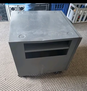 Metal filing cabinet and drawer with wheels